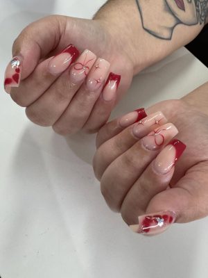 Uñas semipermanentes